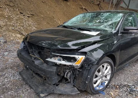 2014 Volkswagen Jetta 1.8T Se from USA, damaged, VIN 3VWD17AJ2EM273523